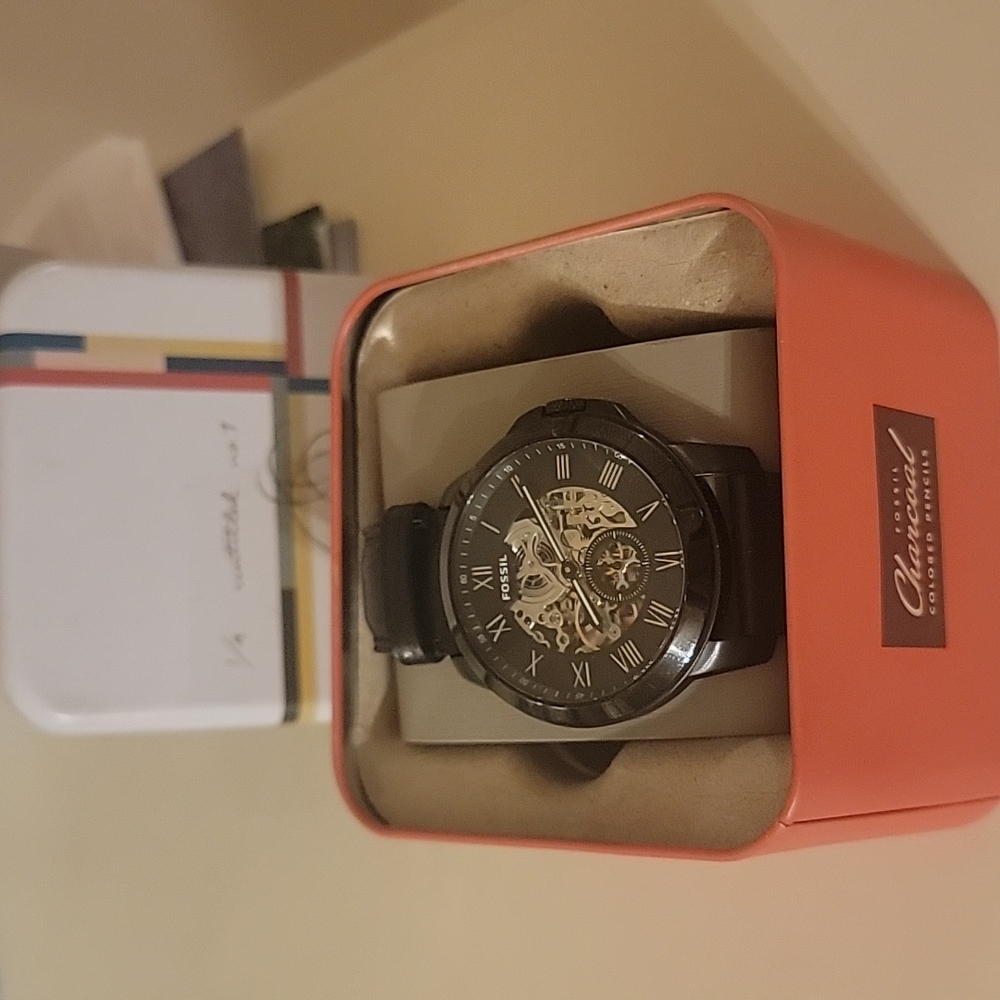 Men's Watch - Picture 4 of 4
